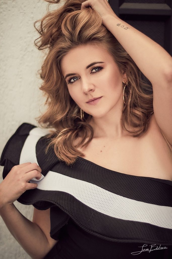 Sophisticated beauty boutique Women