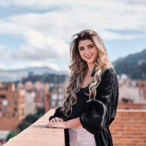 Hora Extra Análisis de Armario